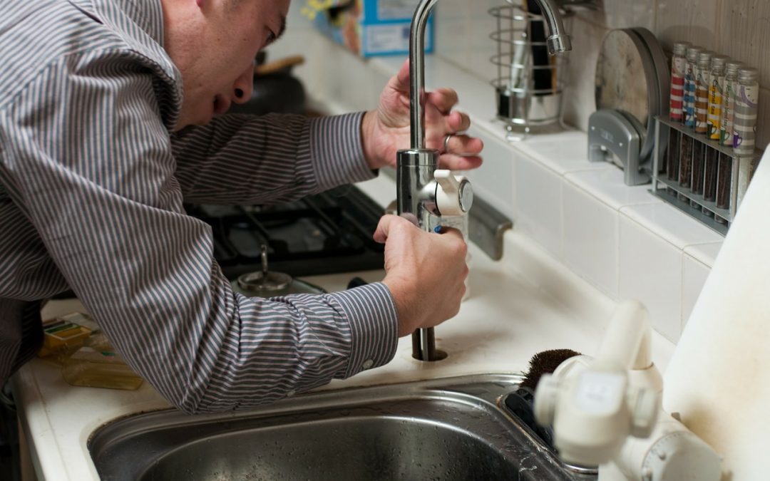 Ventajas de contratar a un profesional para las pequeñas reparaciones del hogar